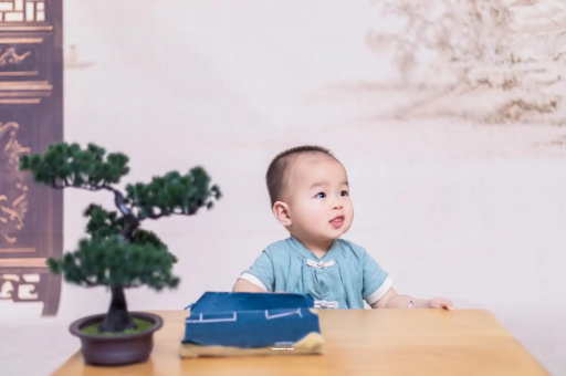 驻马店宝宝宁愿饿也不吃奶粉